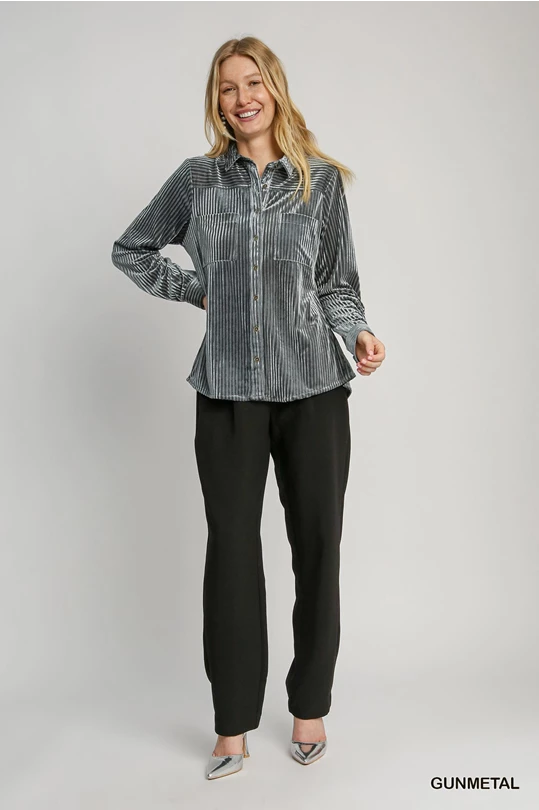 Umgee Gunmetal Velvet Collared Top