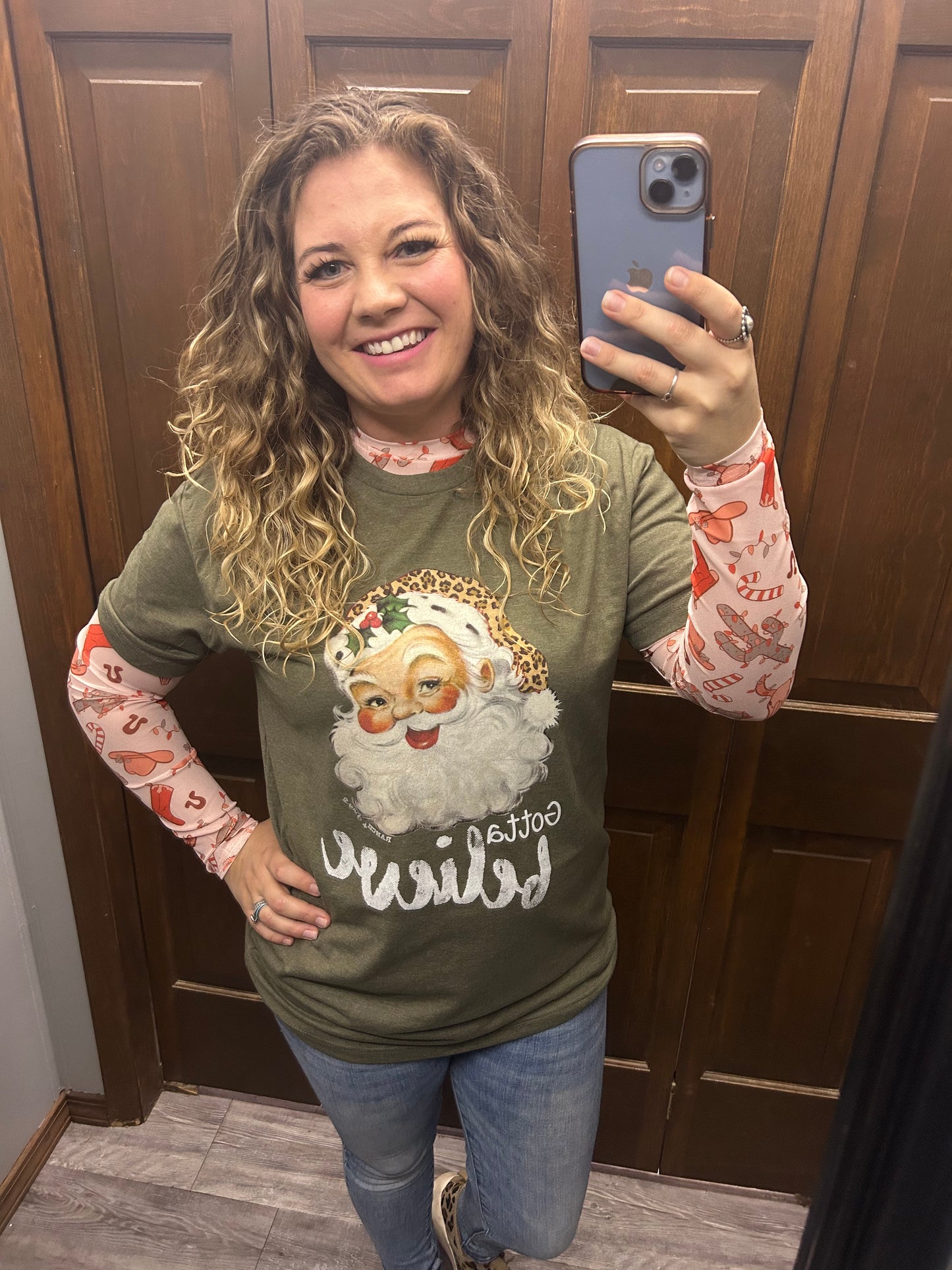 Gotta Believe Santa T-Shirt